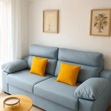 Casa Linda 1 - Sea View דירה אמפוריבראבה